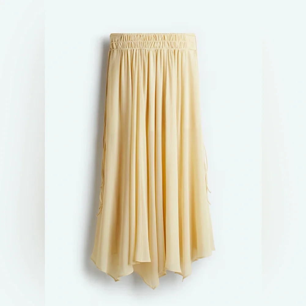 H&M Soft Yellow Chiffon Circle Skirt - Picture 1 of 5